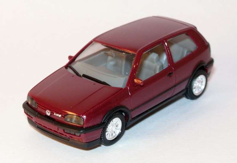 Herpa VW Golf III VR6 2-türig, dunkelrot