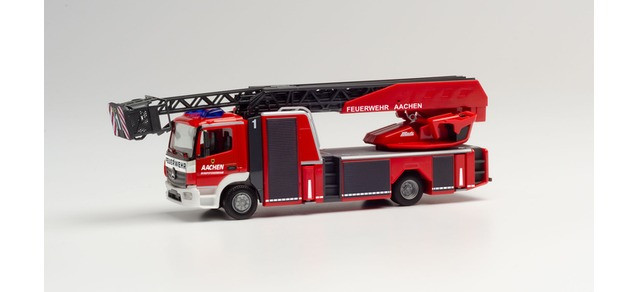 Herpa MB Atego 13 Rosenbauer Drehleiter „Feuerwehr Aachen“, NH 03-04/21,