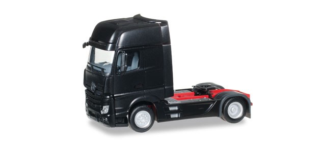 Herpa MB Actros Gigaspace Zugmaschine