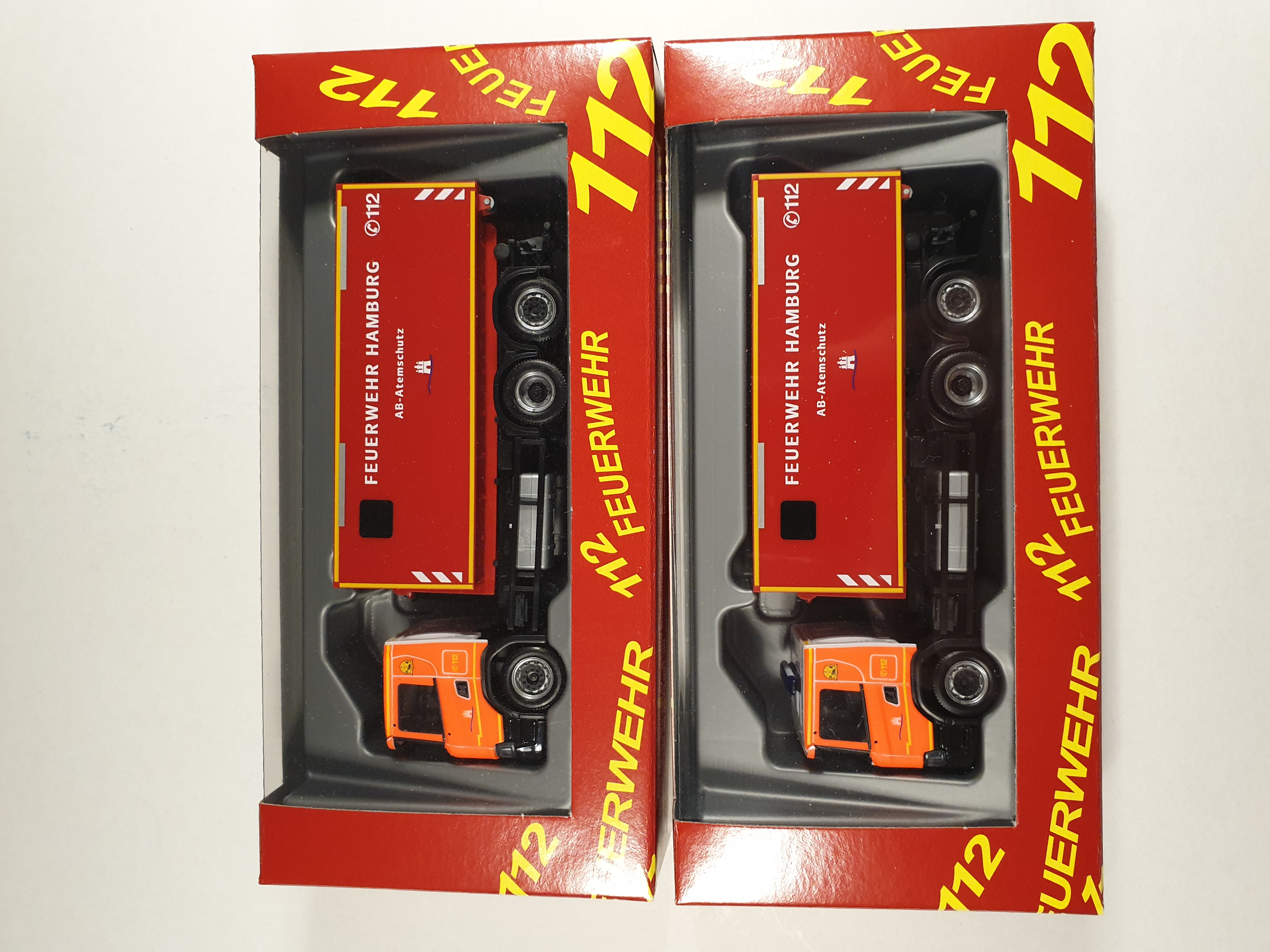 Set Herpa Scania CG 17 WLF mit AB Atemschutz Feuerwehr Hamburg ( BF) Süderelbe + Altona