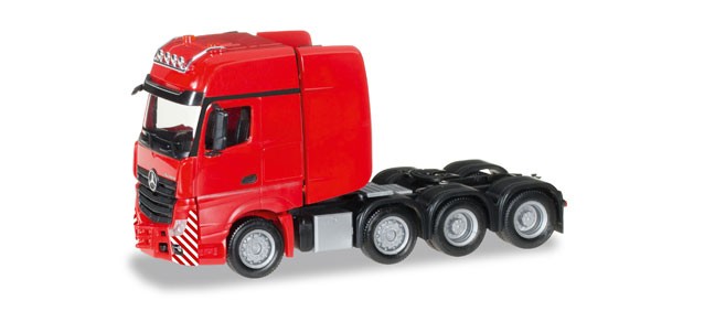 Herpa MB Actros Gigaspace SLT Schwerlast-ZM 