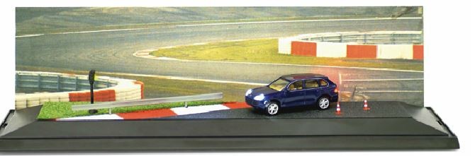 Herpa Porsche Cayenne "Turbo Power auf der Teststrecke", SCENIX 