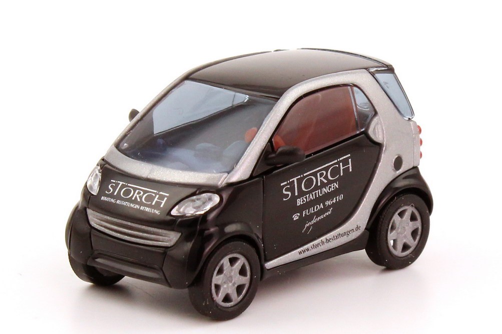 Busch Smart City Coupé, Storch Bestattungen