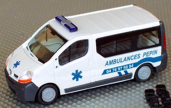 Rietze Renault Trafic Ambulances Pepin (F)