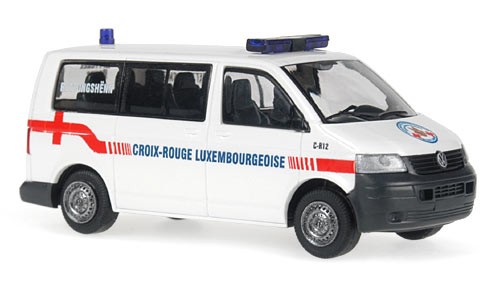 Rietze VW T5 LR Bus Croix-Rouge (L)