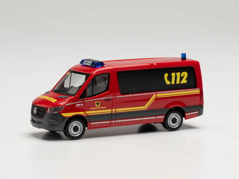 Herpa MB Sprinter (2018) Bus mit flachem Dach "Feuerwehr Dortmund / MTW"