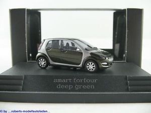 Busch Smart forfour ´04 deep green in PC-Box