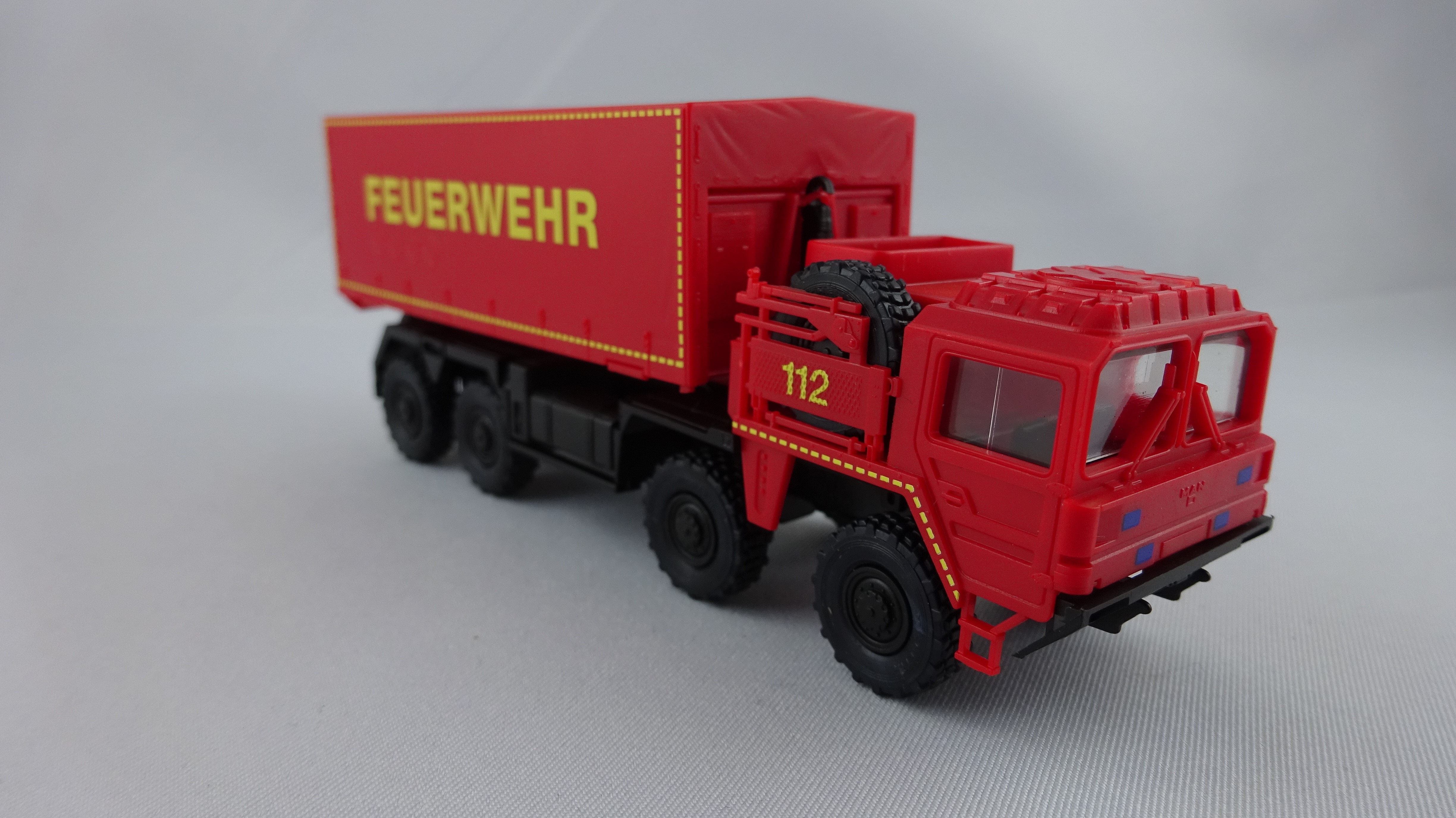 Herpa/ROCO MAN Multi WLF Feuerwehr 