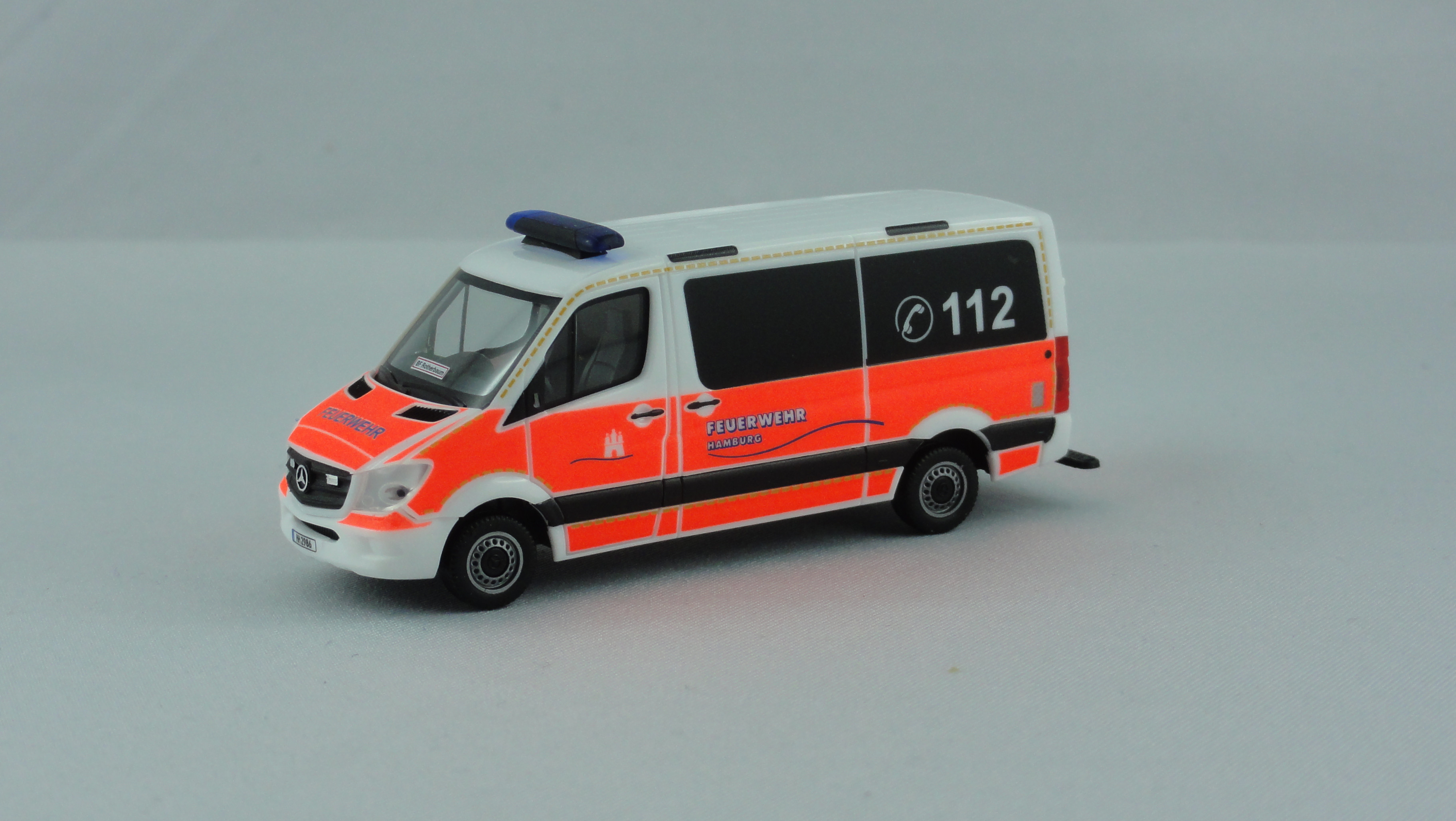 Herpa MB Sprinter 13 ELW Feuerwehr BF Hamburg Rotherbaum