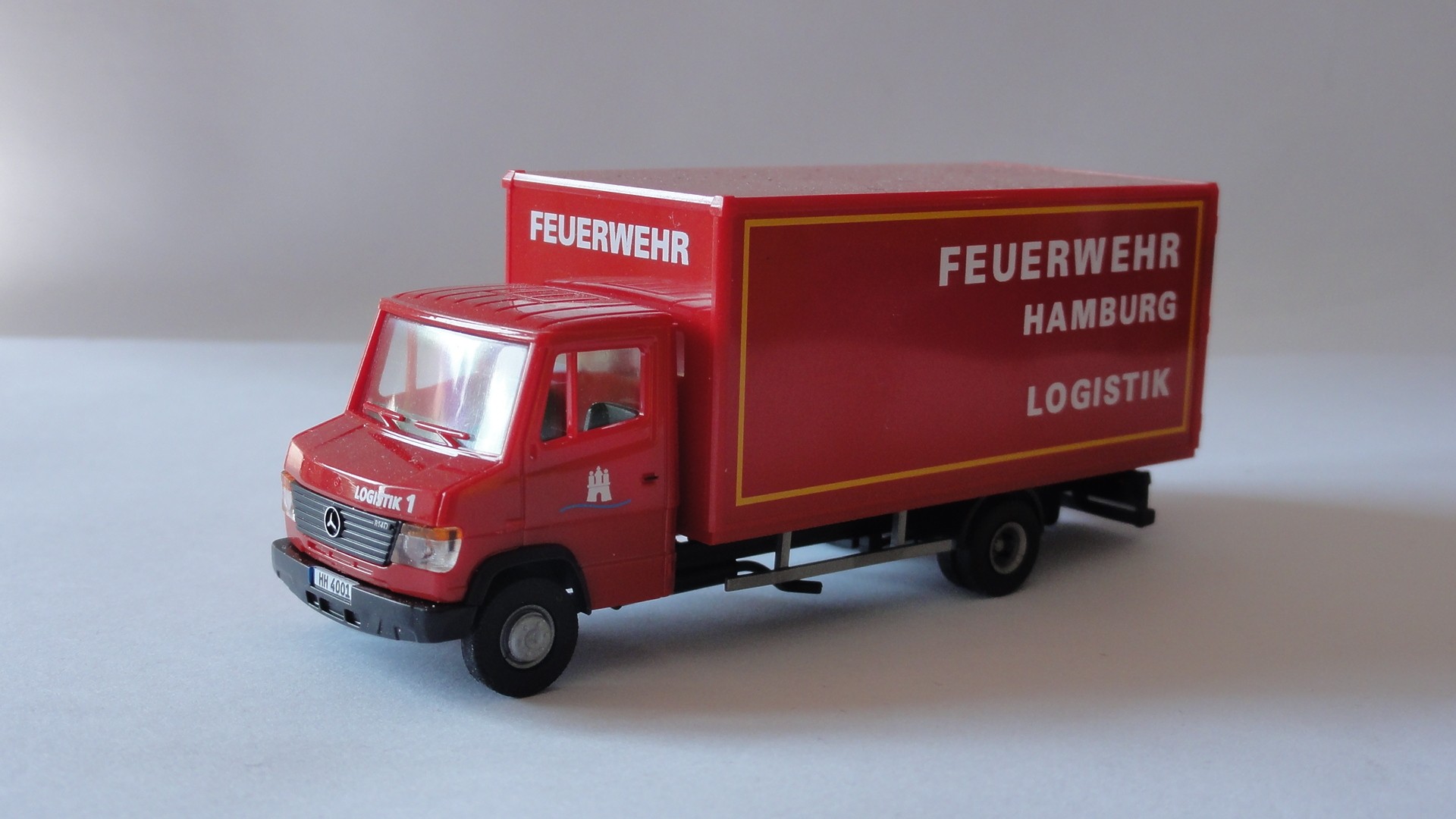 AWM MB T2 Vario Logistik LKW BF Hamburg