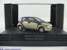 Busch Smart forfour ´04 melon green in PC-Box