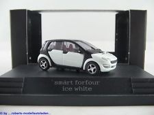 Busch Smart forfour ´04 ice white in PC-Box 