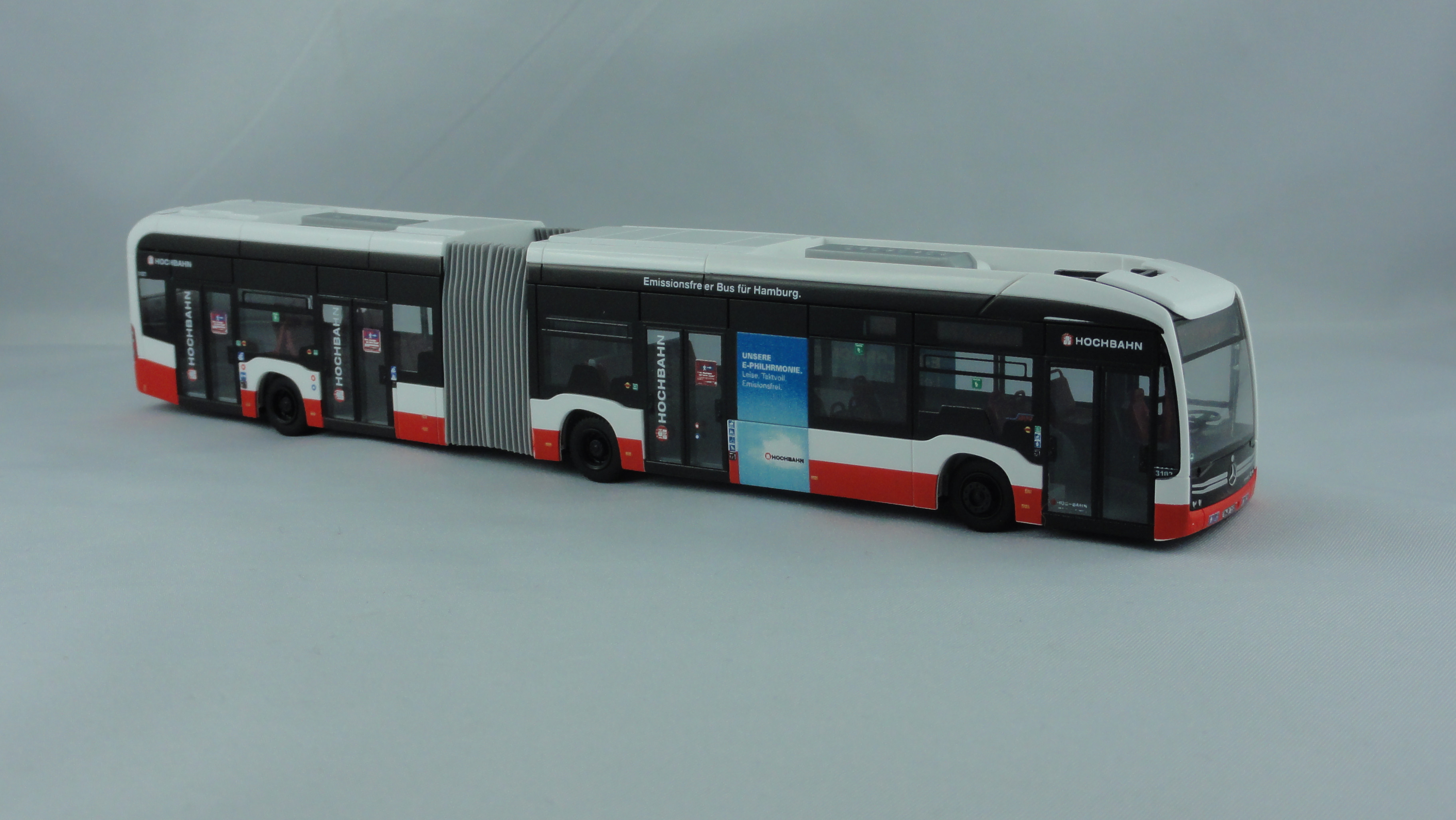 Rietze Mercedes-Benz eCitaro G „Hamburger Hochbahn Linie 177 U S Barmbek“, NH Herbst 21