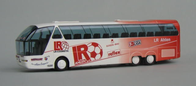 AWM Neoplan Starliner  Mannschaftsbus "RW Ahlen"