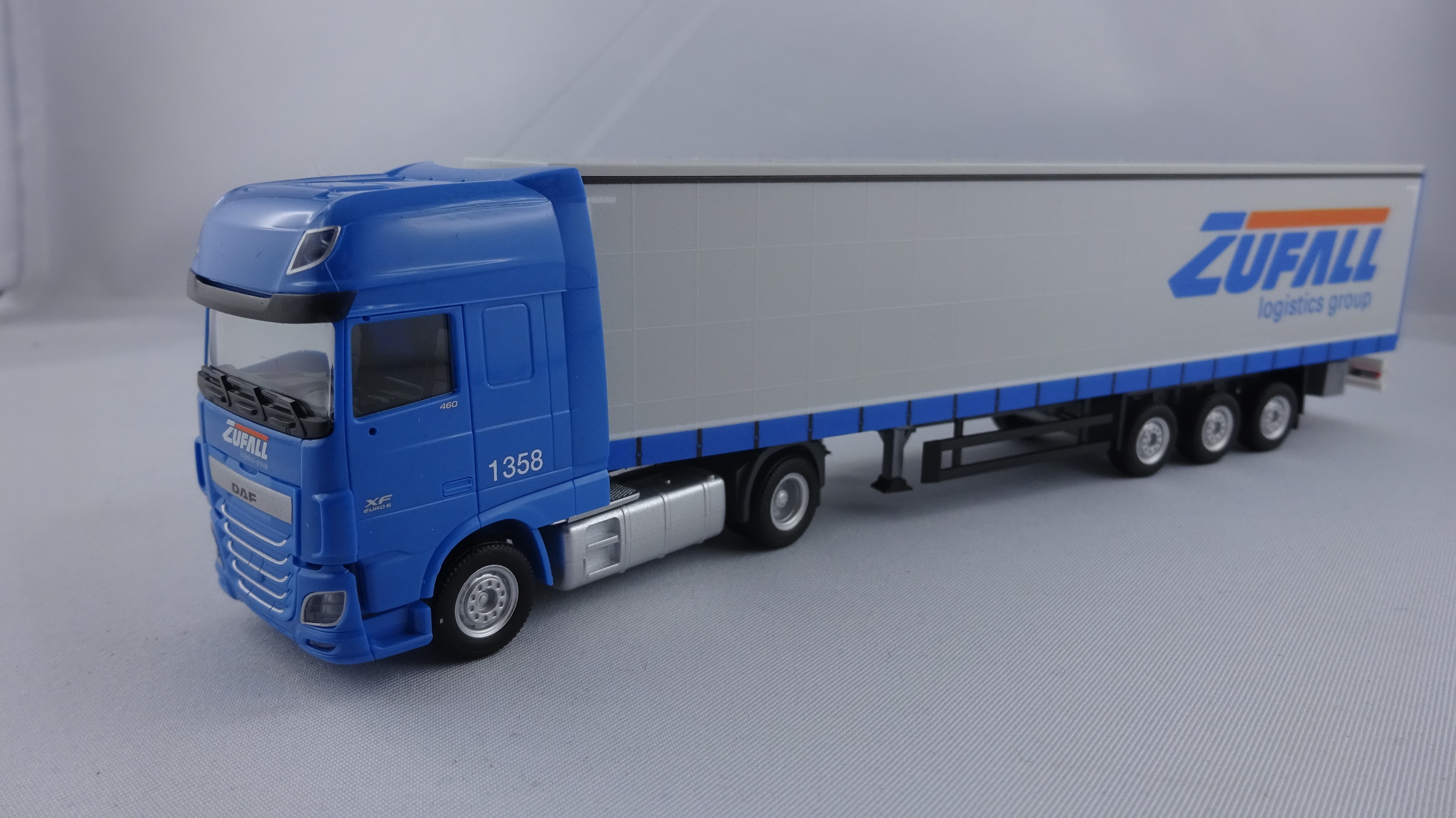 Herpa DAF XF SSC Zufall logistics group