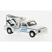 Brekina Chevrolet C 30 Abschleppwagen, NYPD 1968