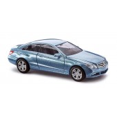 Busch MB E-Klasse Coupé hellblau