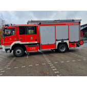 Rietze MB Atego Varus HLF Feuerwehr Hamburg FF Groß-Borstel (Formänderung / Vorbestellung)
